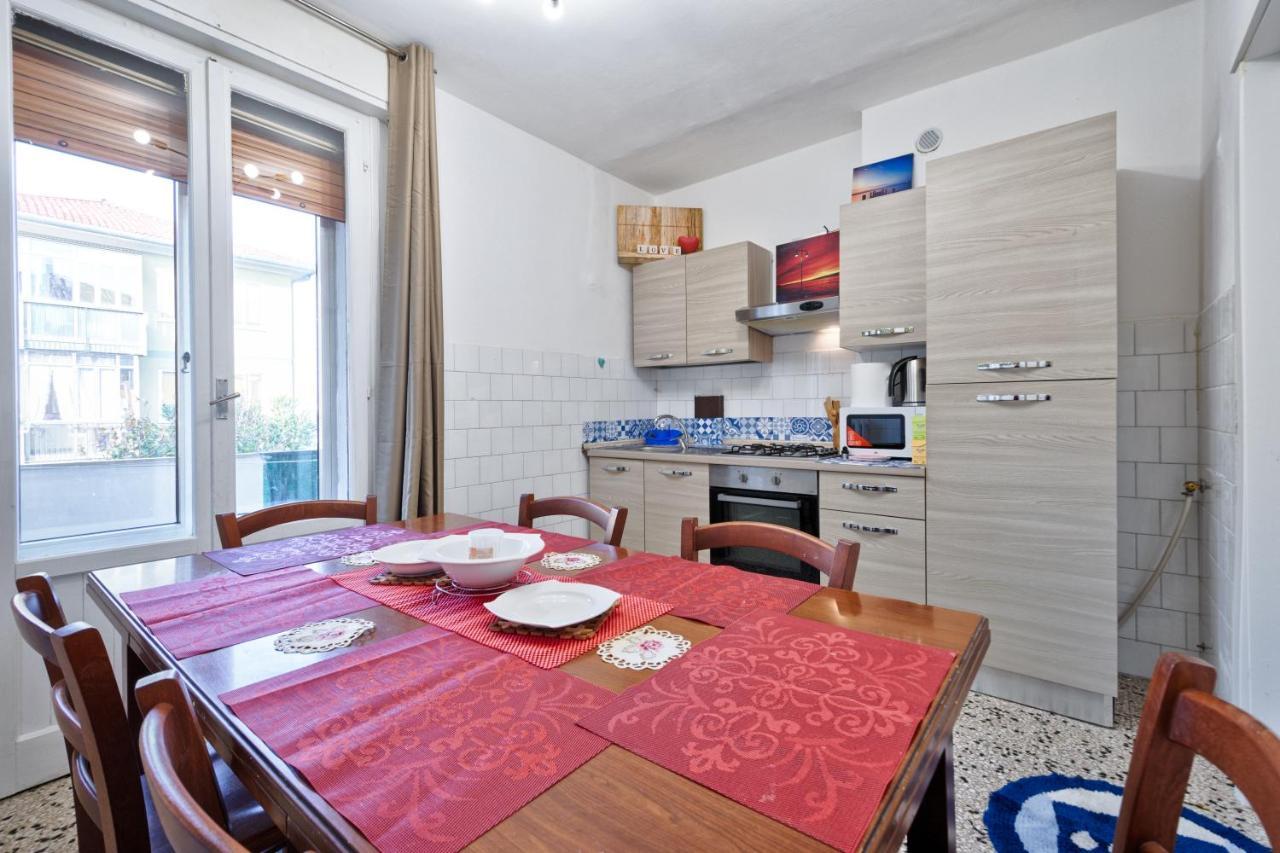 R&R Apartment Marghera Bagian luar foto